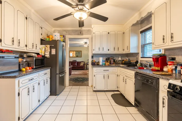 $420,000 | 1216 Gibson Avenue, Hanahan, SC 29410