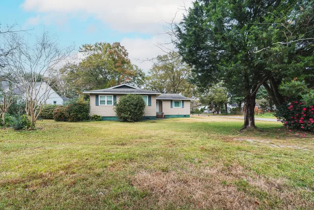 $420,000 | 1216 Gibson Avenue, Hanahan, SC 29410