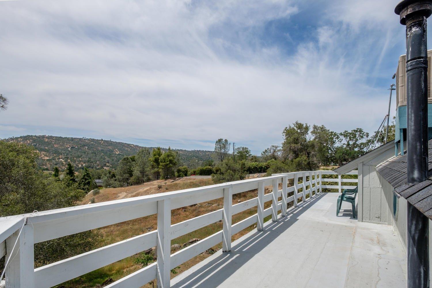 29390 Revis Road Coarsegold, CA 93614 - Photo 16 of 32 Gallery Image 16