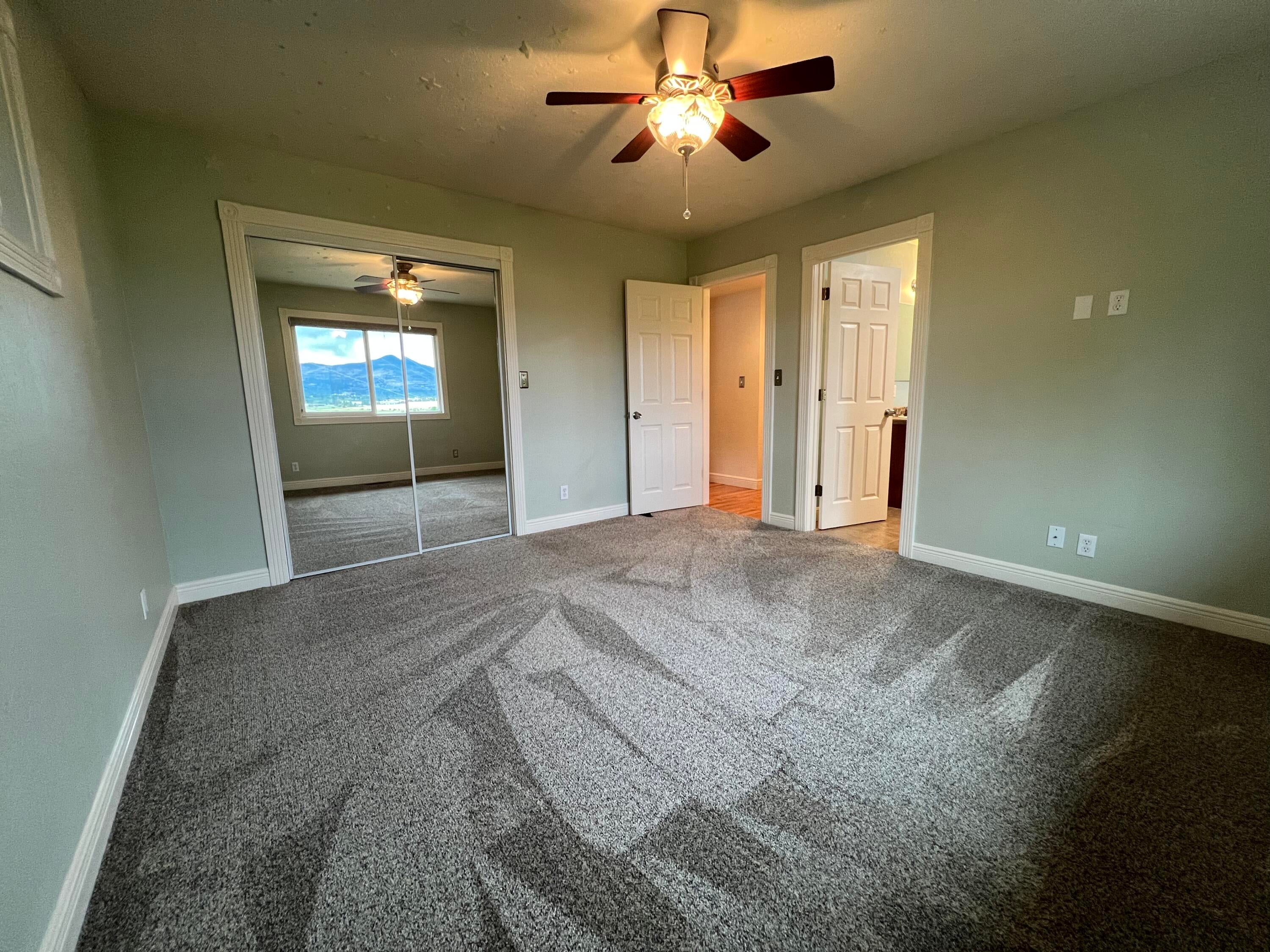 669 South Stage Road Medford, OR 97501 - Photo 26 of 44 Primary BR With View