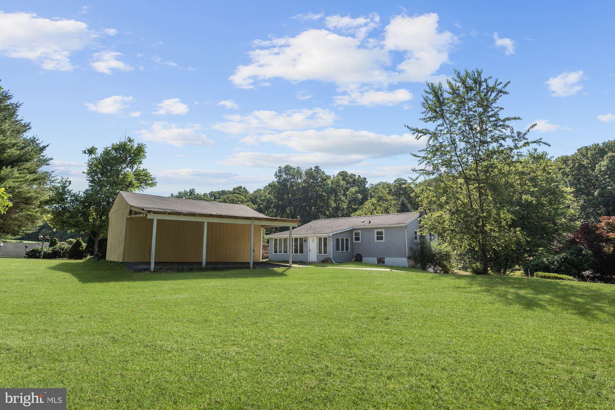 1818 Benedict Road Westminster, MD 21157 - Photo 28 of 32 Garage | Carport | Secure Storage