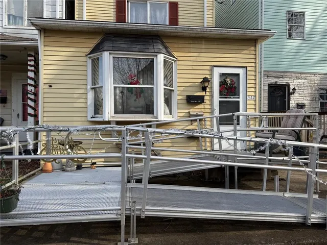 $195,000 | 544 5th Avenue, New Kensington, PA 15068