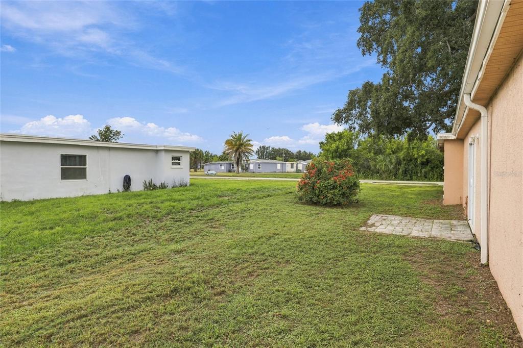 27264 Sunnybrook Road Punta Gorda, FL 33983 - Photo 40 of 49 Gallery Image 40