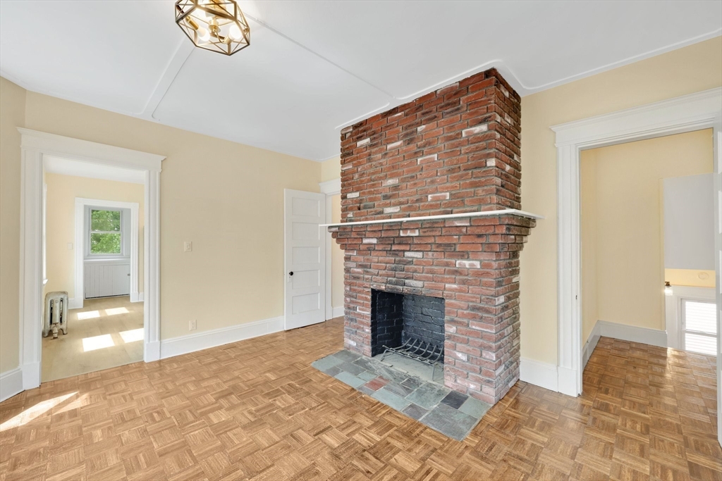 24 Hiawatha Street Springfield, MA 01108 - Photo 23 of 38