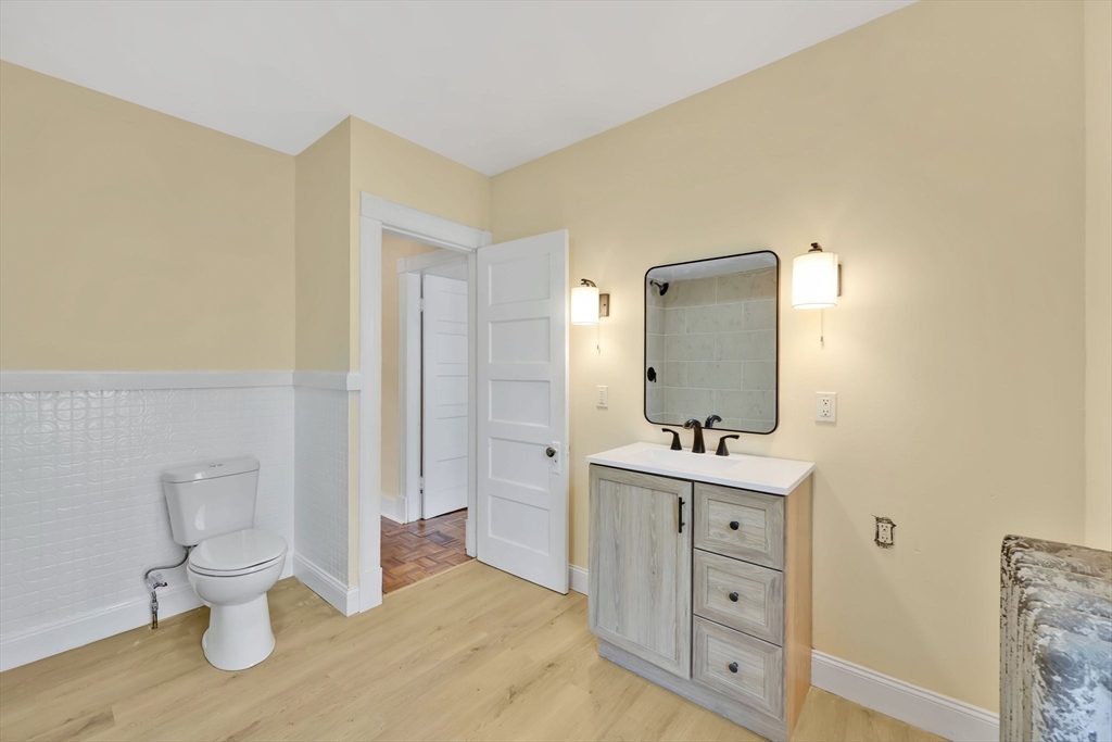 24 Hiawatha Street Springfield, MA 01108 - Photo 25 of 38