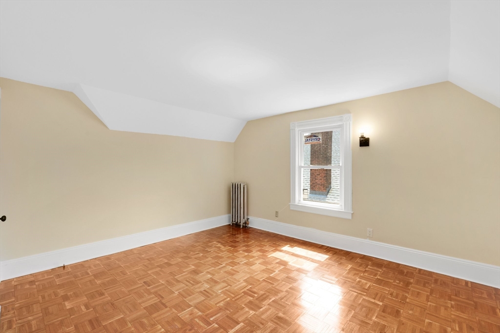 24 Hiawatha Street Springfield, MA 01108 - Photo 29 of 38