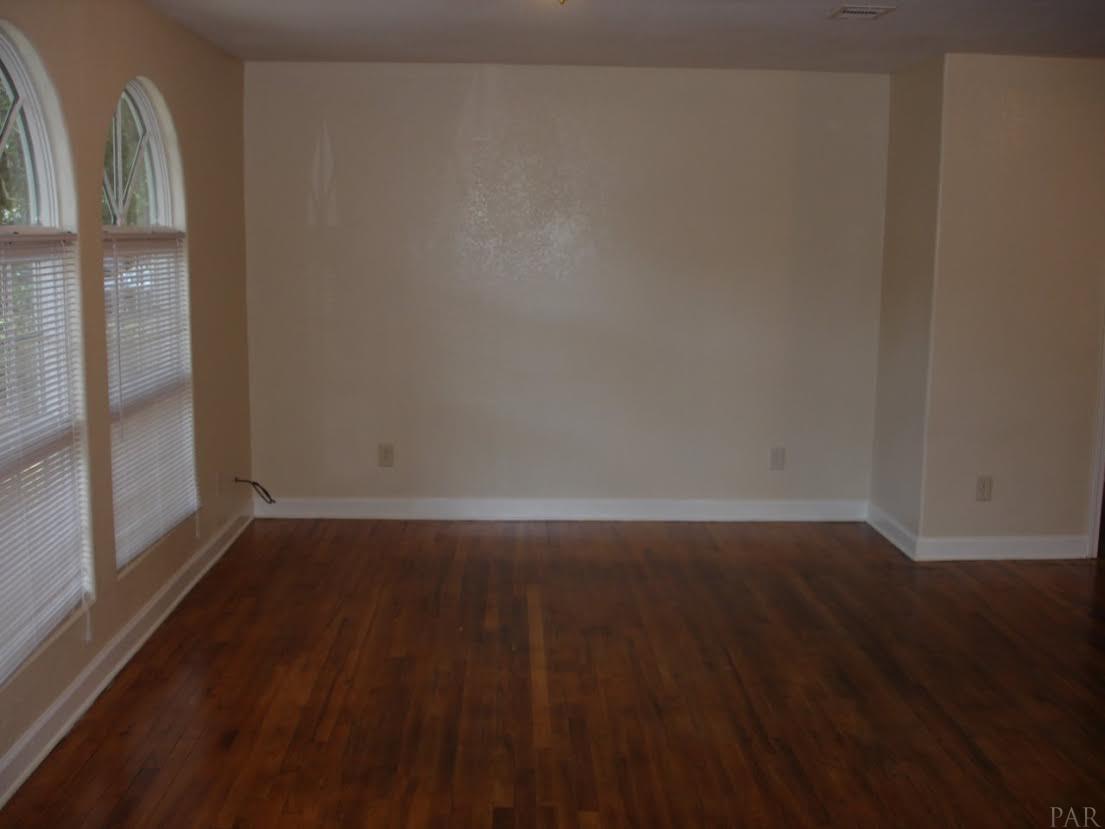 20 Milton Road Pensacola, FL 32507 - Photo 4 of 21