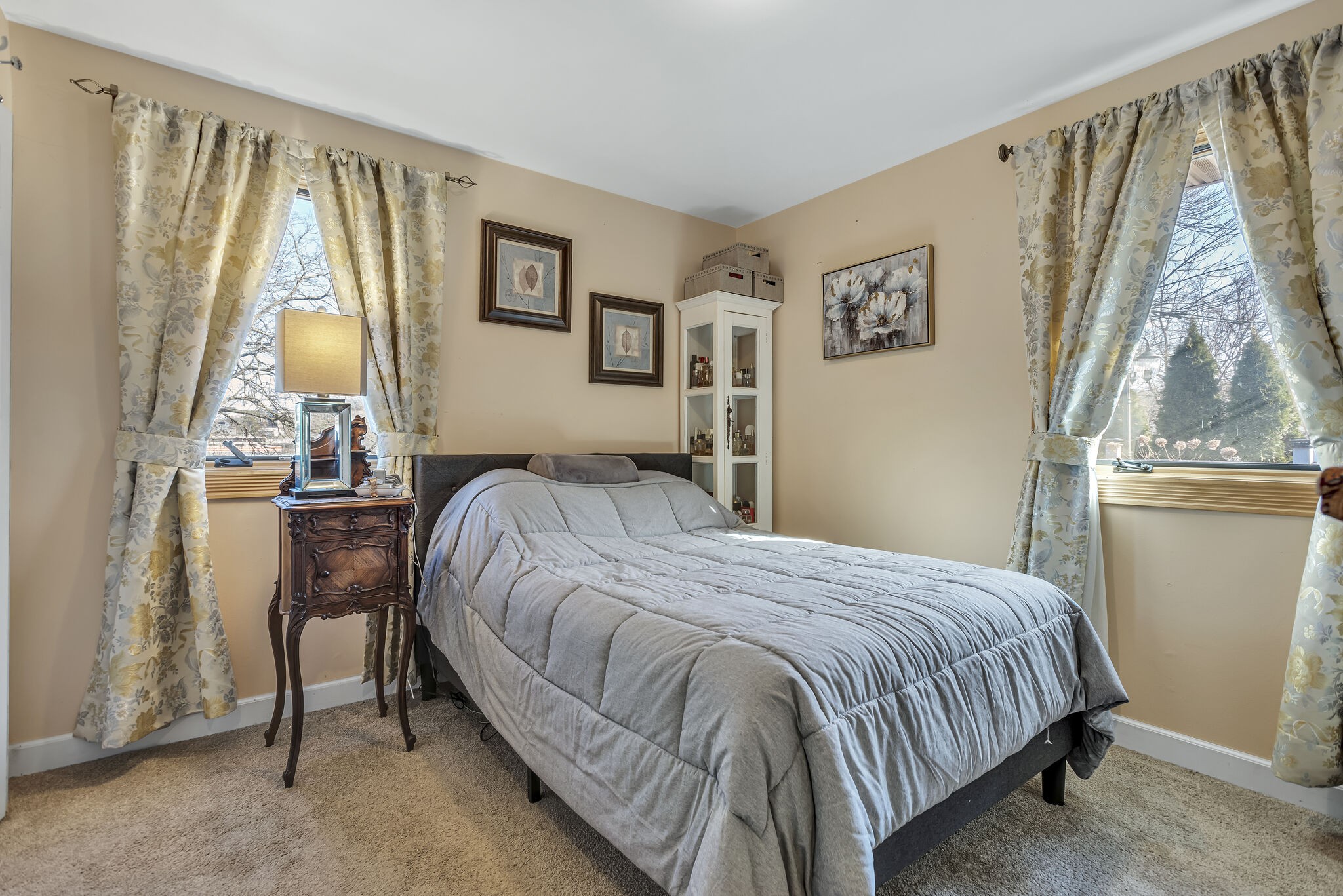 413 Mercomatic Drive Nashville, TN 37209 - Photo 16 of 29 a bedroom with a bed and a window