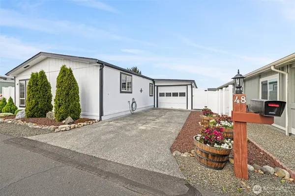 $229,000 | 325 North 5th Avenue, Unit 48, Sequim, WA 98382