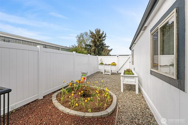 $229,000 | 325 North 5th Avenue, Unit 48, Sequim, WA 98382