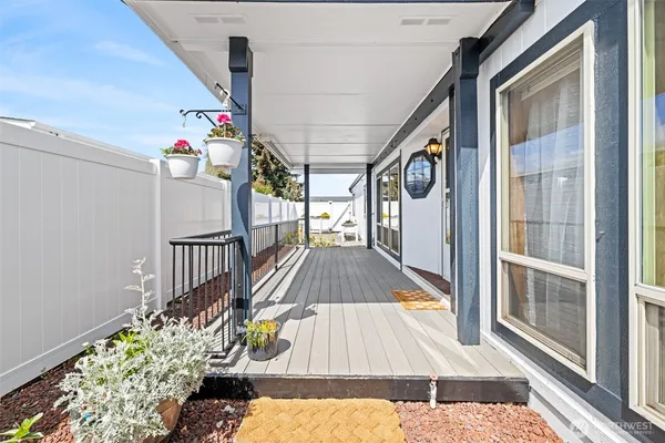 $229,000 | 325 North 5th Avenue, Unit 48, Sequim, WA 98382
