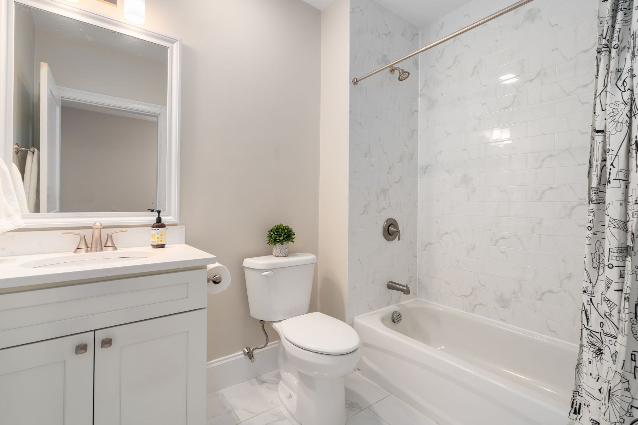 32 Gilson Road, Unit 3 Quincy, MA 02169 - Photo 14 of 20 Gallery Image 14