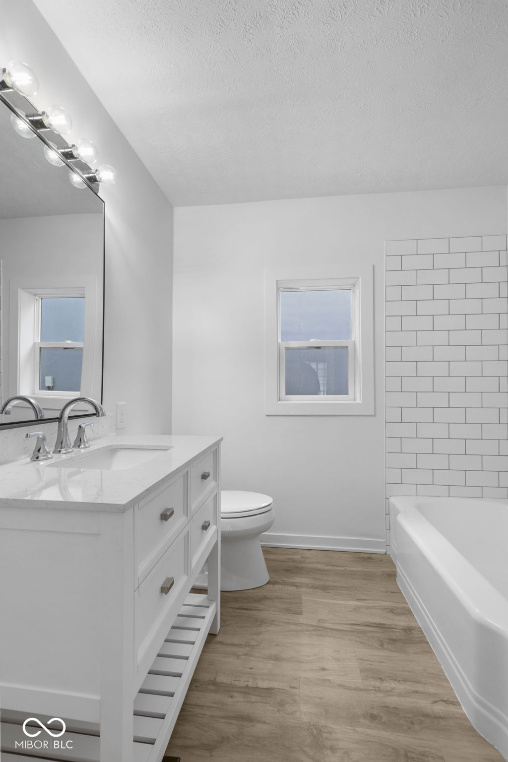 73 South 10th Avenue Beech Grove, IN 46107 - Photo 12 of 26