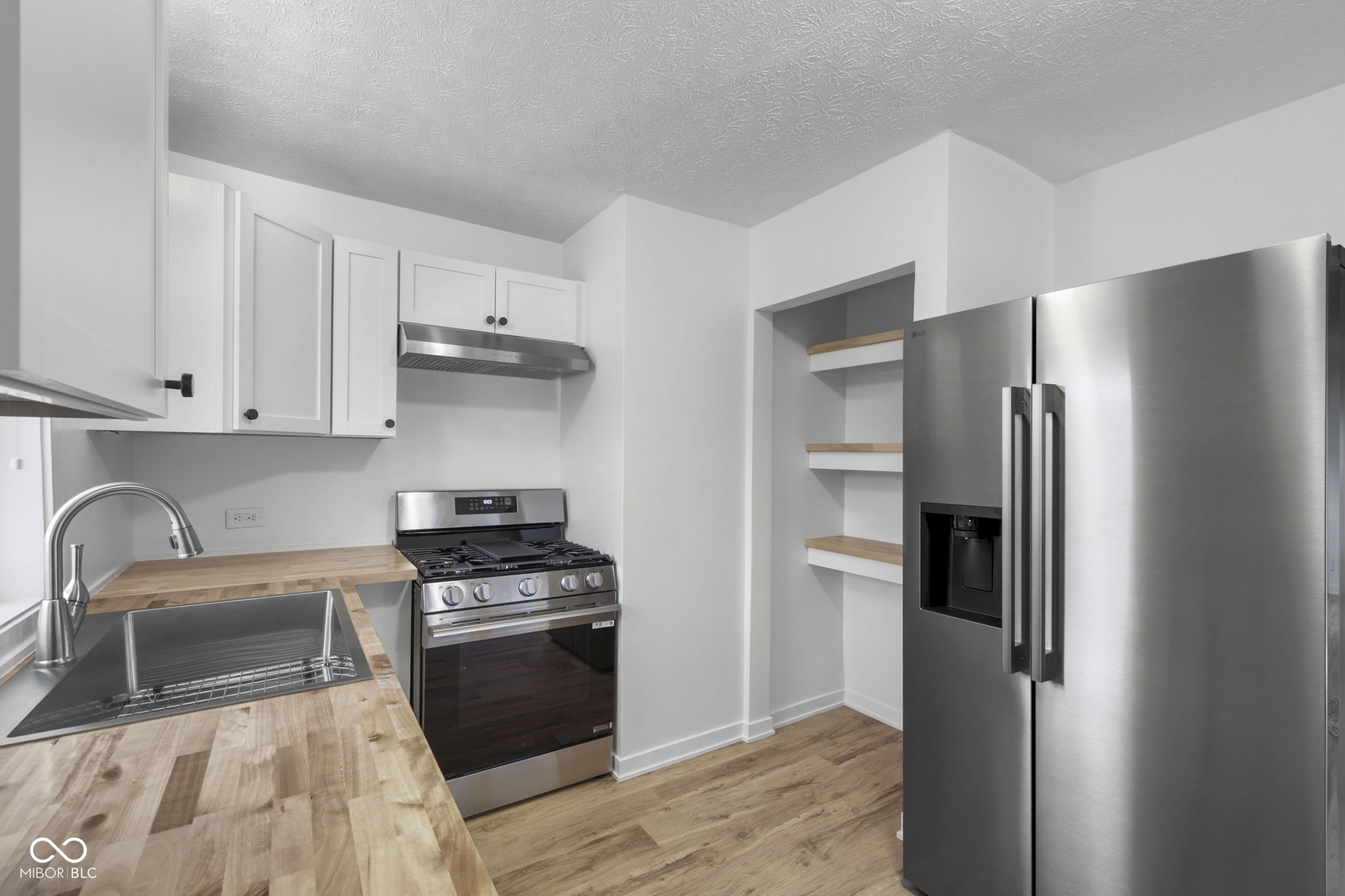 73 South 10th Avenue Beech Grove, IN 46107 - Photo 6 of 26