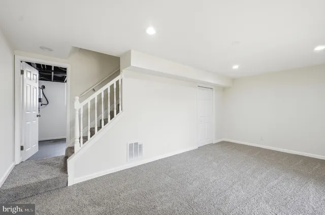 $369,900 | 830 Oyster Bay Harbour, Pasadena, MD 21122