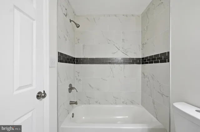 $369,900 | 830 Oyster Bay Harbour, Pasadena, MD 21122