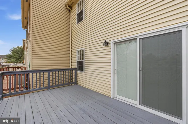 $369,900 | 830 Oyster Bay Harbour, Pasadena, MD 21122