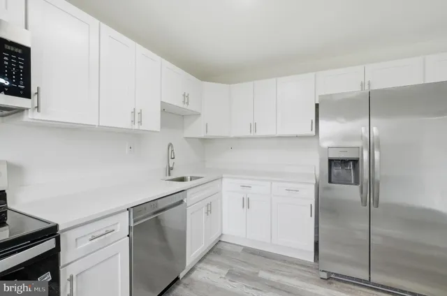 $369,900 | 830 Oyster Bay Harbour, Pasadena, MD 21122