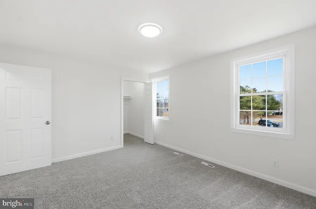 $369,900 | 830 Oyster Bay Harbour, Pasadena, MD 21122