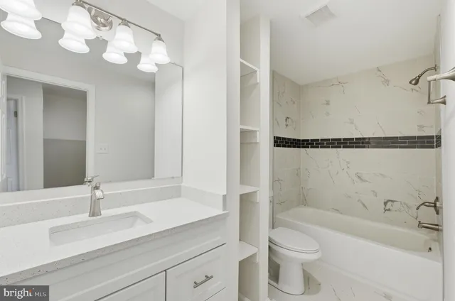 $369,900 | 830 Oyster Bay Harbour, Pasadena, MD 21122