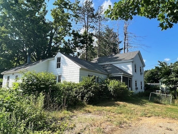 233 Mort Vining Road Southwick, MA 01077 - Photo 2 of 31