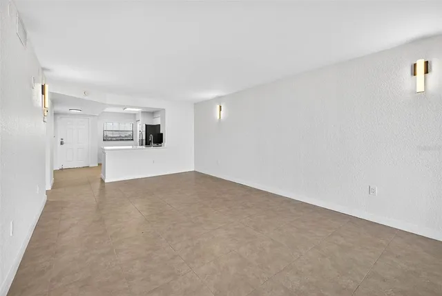 $218,500 | 900 Cove Cay Drive, Unit 6F, Clearwater, FL 33760