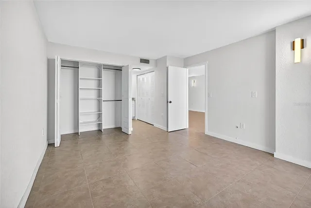 $218,500 | 900 Cove Cay Drive, Unit 6F, Clearwater, FL 33760