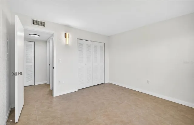 $218,500 | 900 Cove Cay Drive, Unit 6F, Clearwater, FL 33760