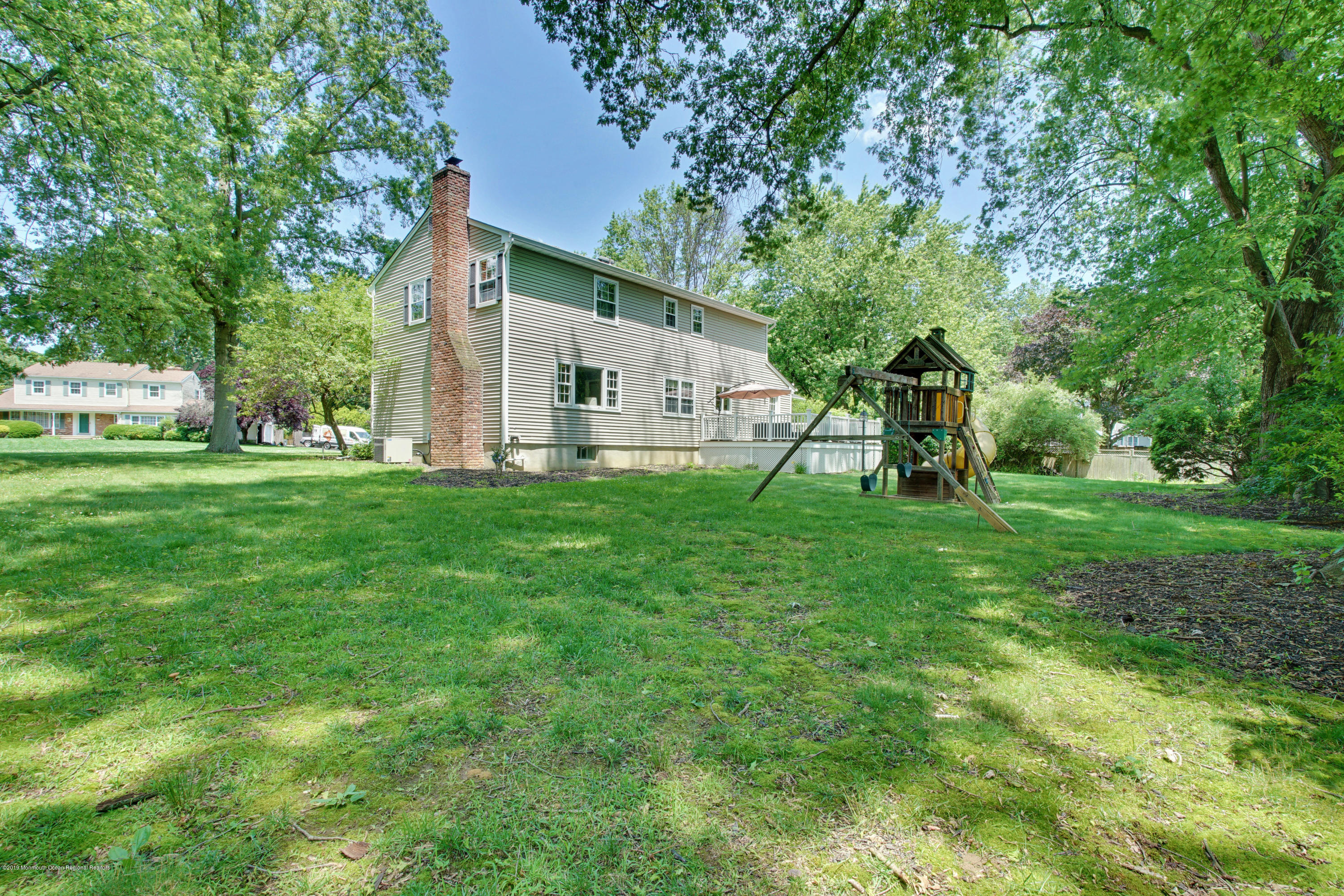 73 Dale Road Middletown, NJ 07748 - Photo 34 of 35 Swingset