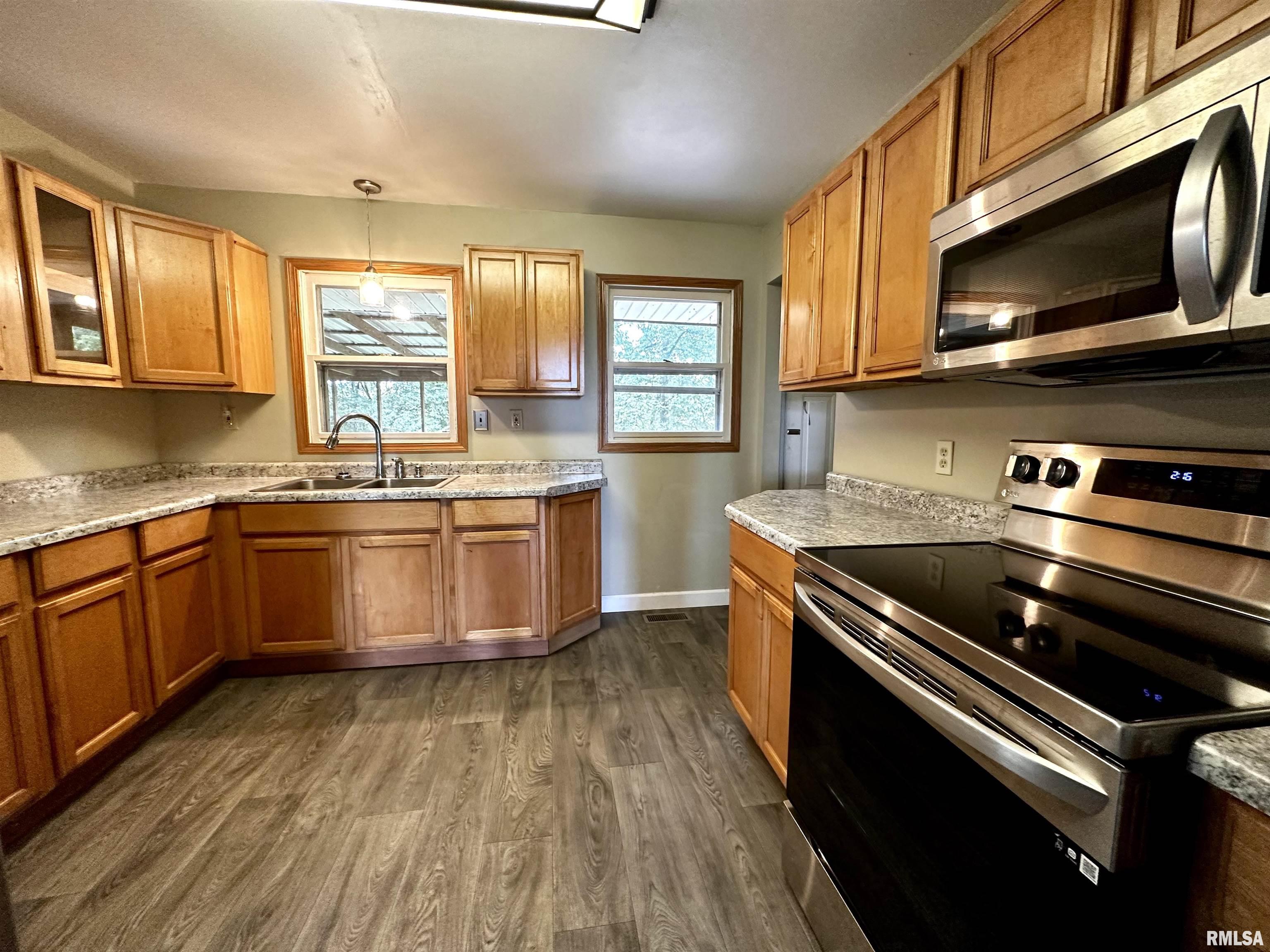 21606 Corinth Road Thompsonville, IL 62890 - Photo 16 of 51