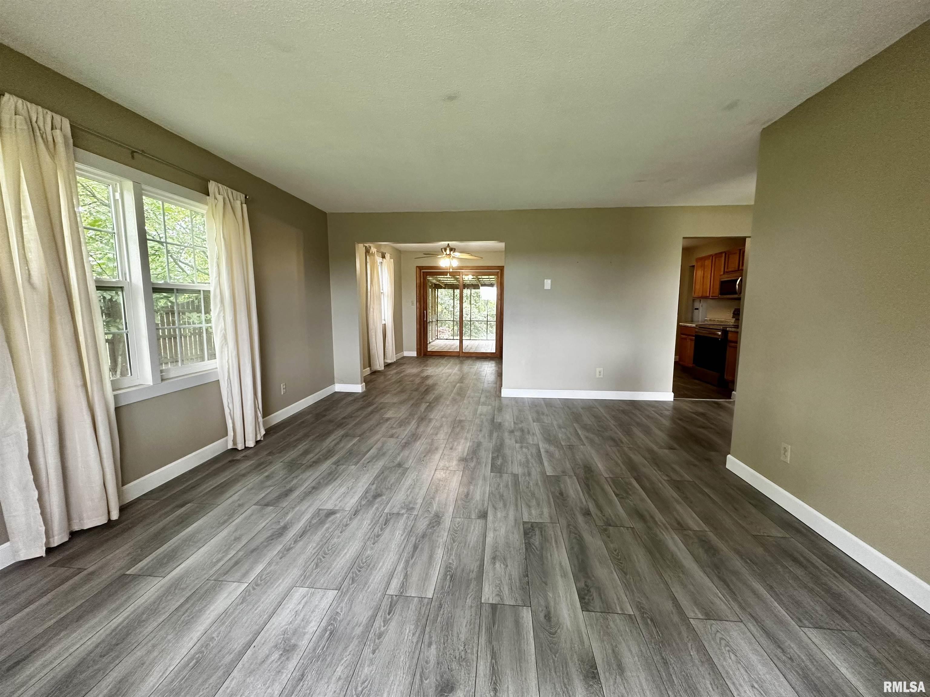 21606 Corinth Road Thompsonville, IL 62890 - Photo 9 of 51