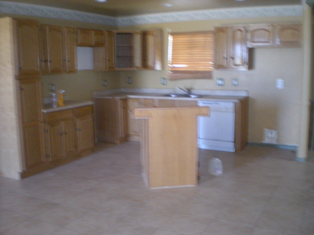 35202 West Elliot Road Arlington, AZ 85322 - Photo 6 of 8 Kitchen