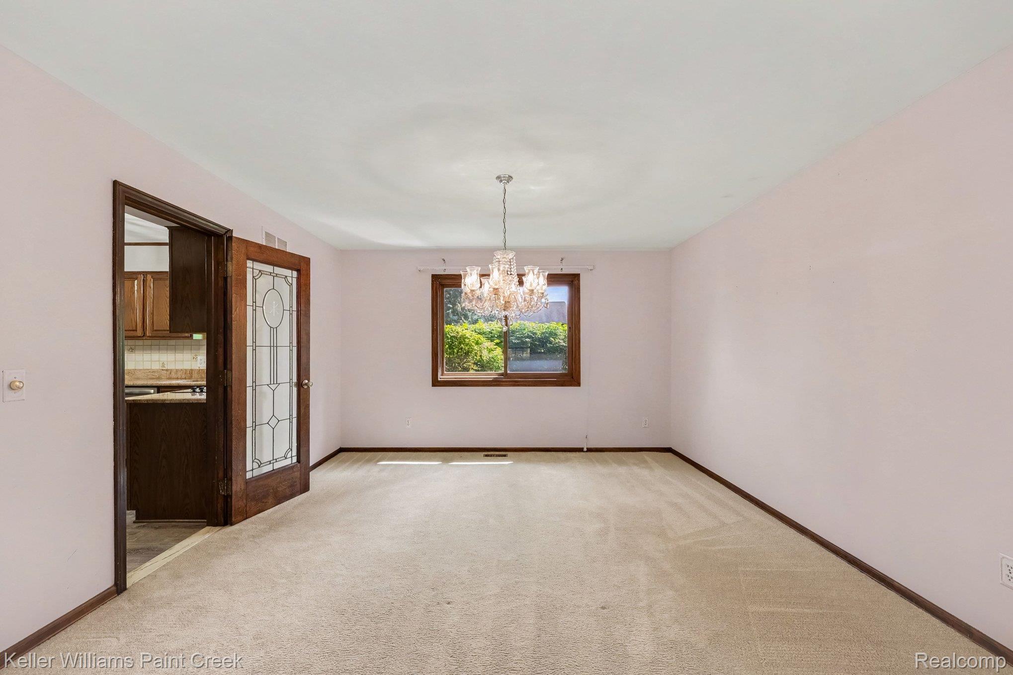 2717 Powderhorn Ridge Road Rochester, MI 48309 - Photo 14 of 48 016_file_5015.jpg