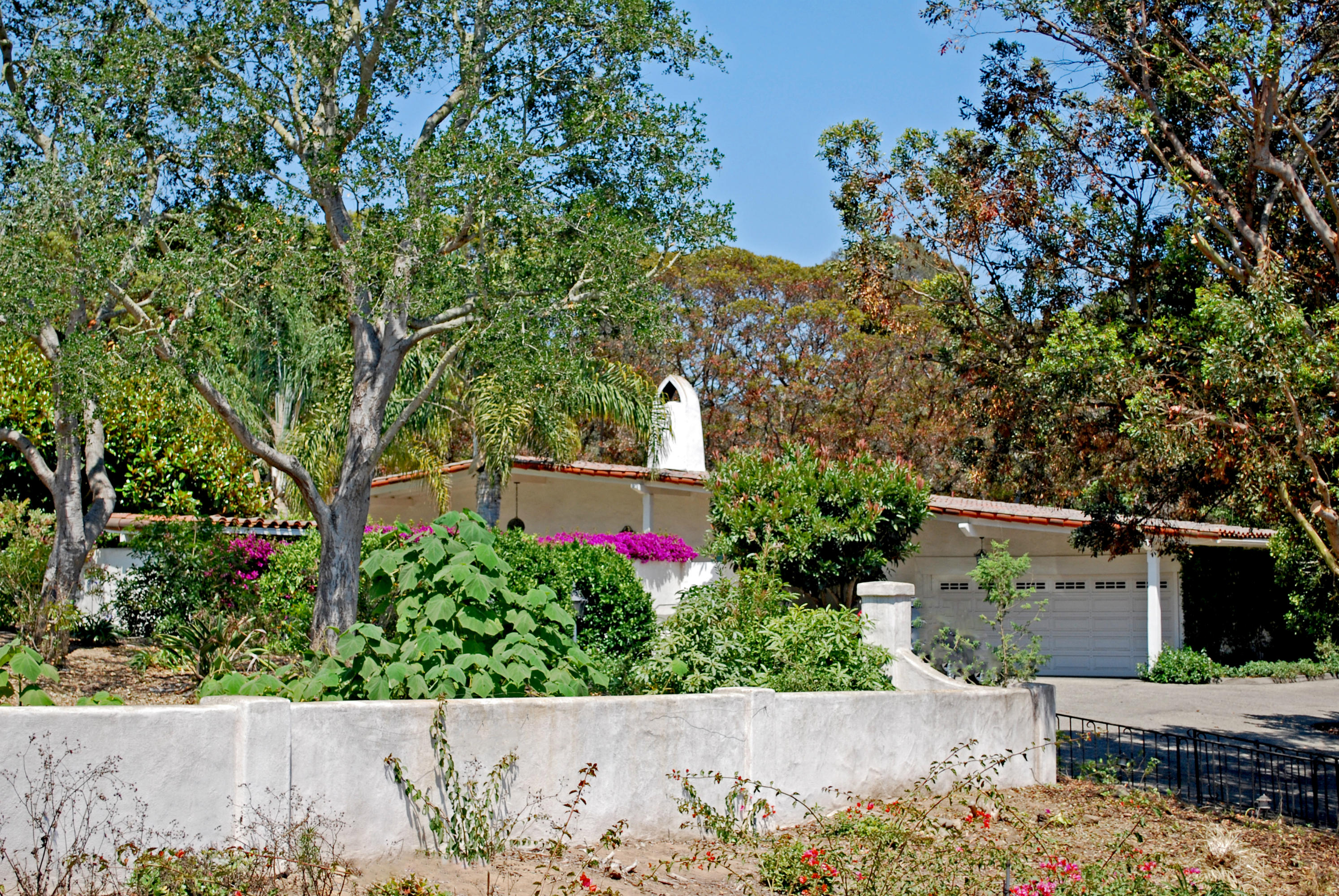 1920 Boundary Drive Montecito, CA 93108 - Photo 2 of 10 a view of statue in the garden
