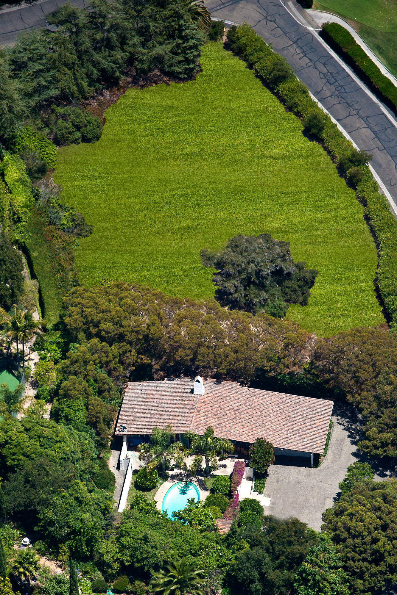 1920 Boundary Drive Montecito, CA 93108 - Photo 8 of 10 an aerial view of a house with a yard