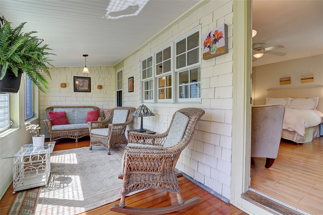 55 Chapel Road Barrington, RI 02806 - Photo 17 of 33