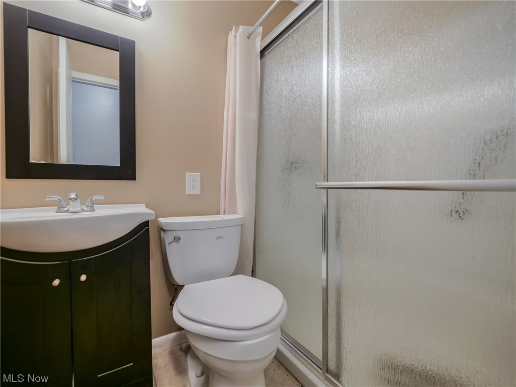 8364 Cedar Road Chesterland, OH 44026 - Photo 18 of 25 Gallery Image 18