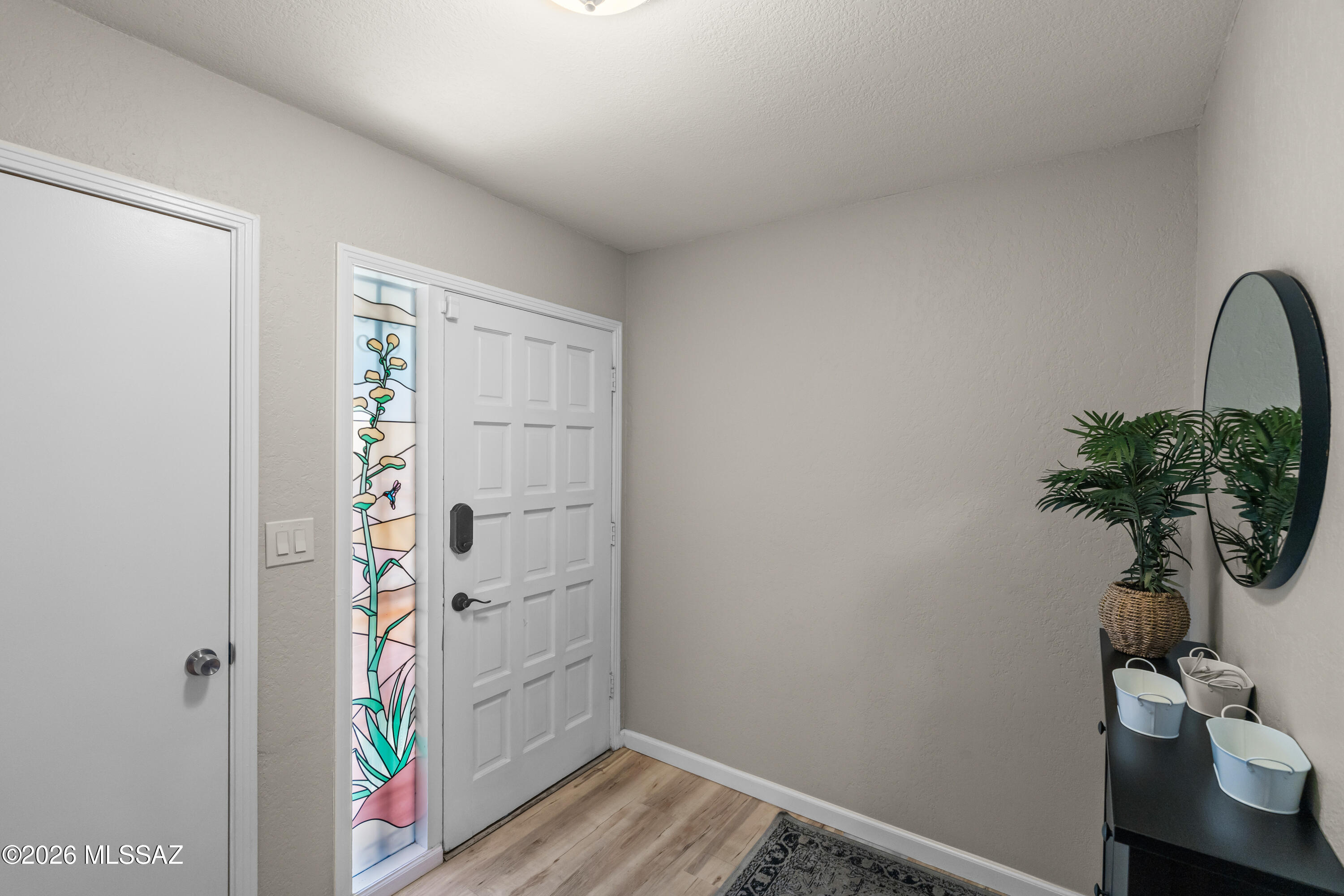 1503 East Prince Road, Unit A Tucson, AZ 85719 - Photo 5 of 35 Entrance / Foyer