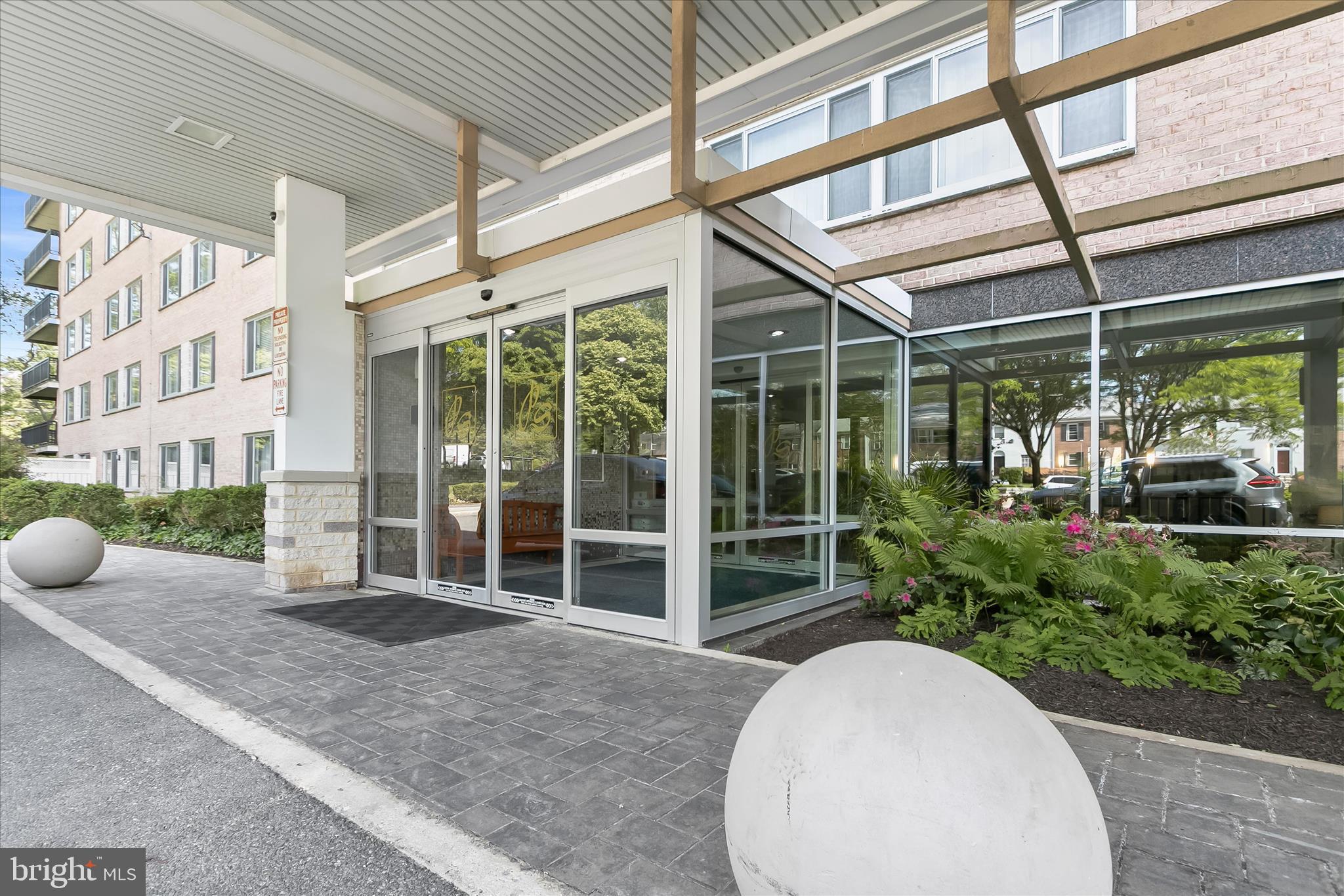 1900 Lyttonsville Road, Unit 216 Silver Spring, MD 20910 - Photo 26 of 36 a view of a porch with seating space