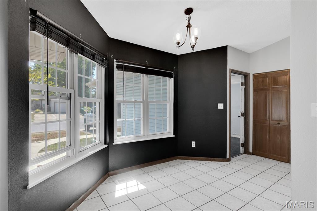1512 Oak Ridge Court O'Fallon, IL 62269 - Photo 15 of 29 Gallery Image 15