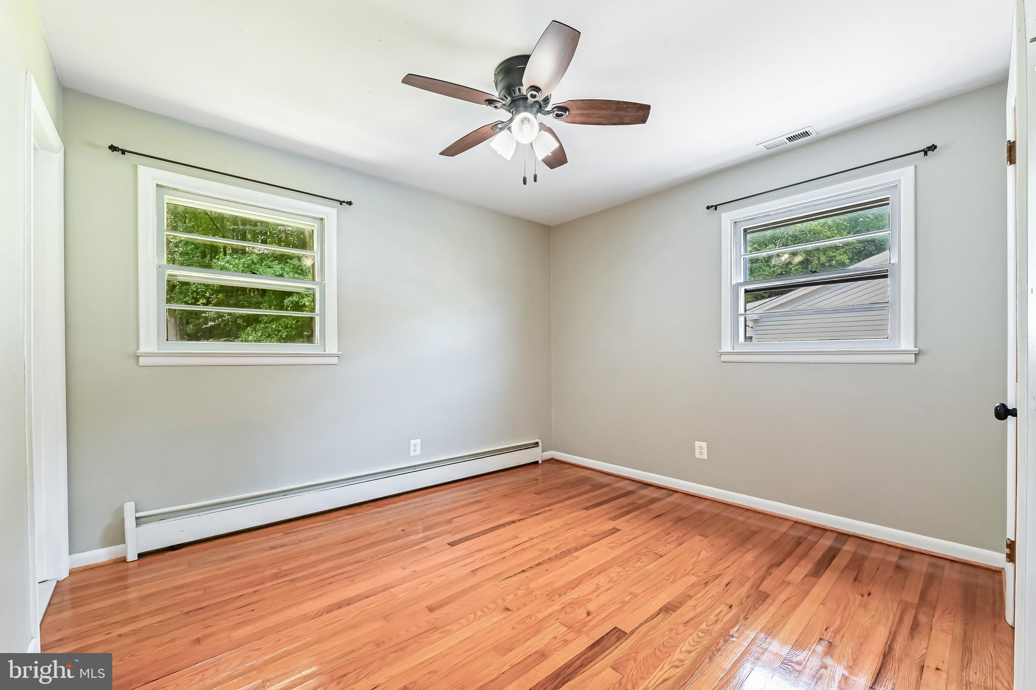 1501 Warfield Road Edgewater, MD 21037 - Photo 17 of 32