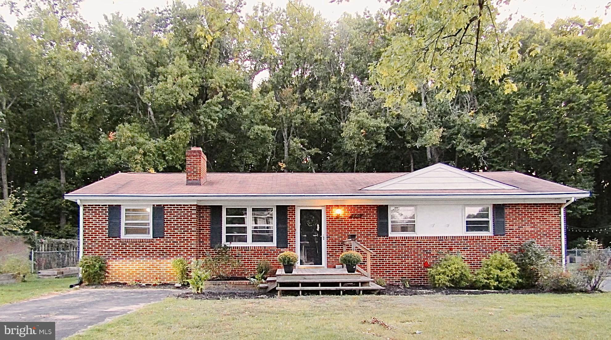 1501 Warfield Road Edgewater, MD 21037 - Photo 2 of 32