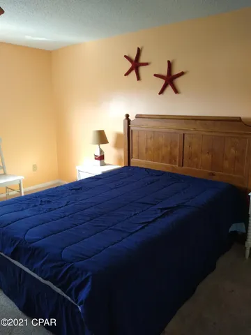 $2,050 | 6912 Beach Drive, Panama City, FL 32408