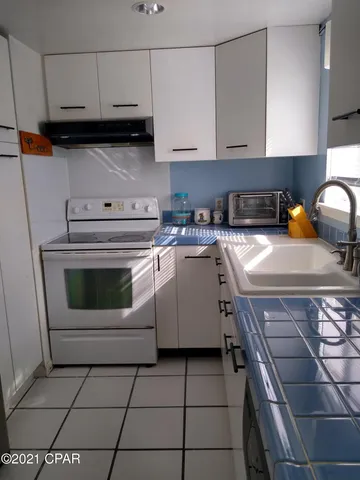 $2,050 | 6912 Beach Drive, Panama City, FL 32408