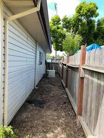 $654,000 | 1604 Verna Drive, Napa, CA 94558