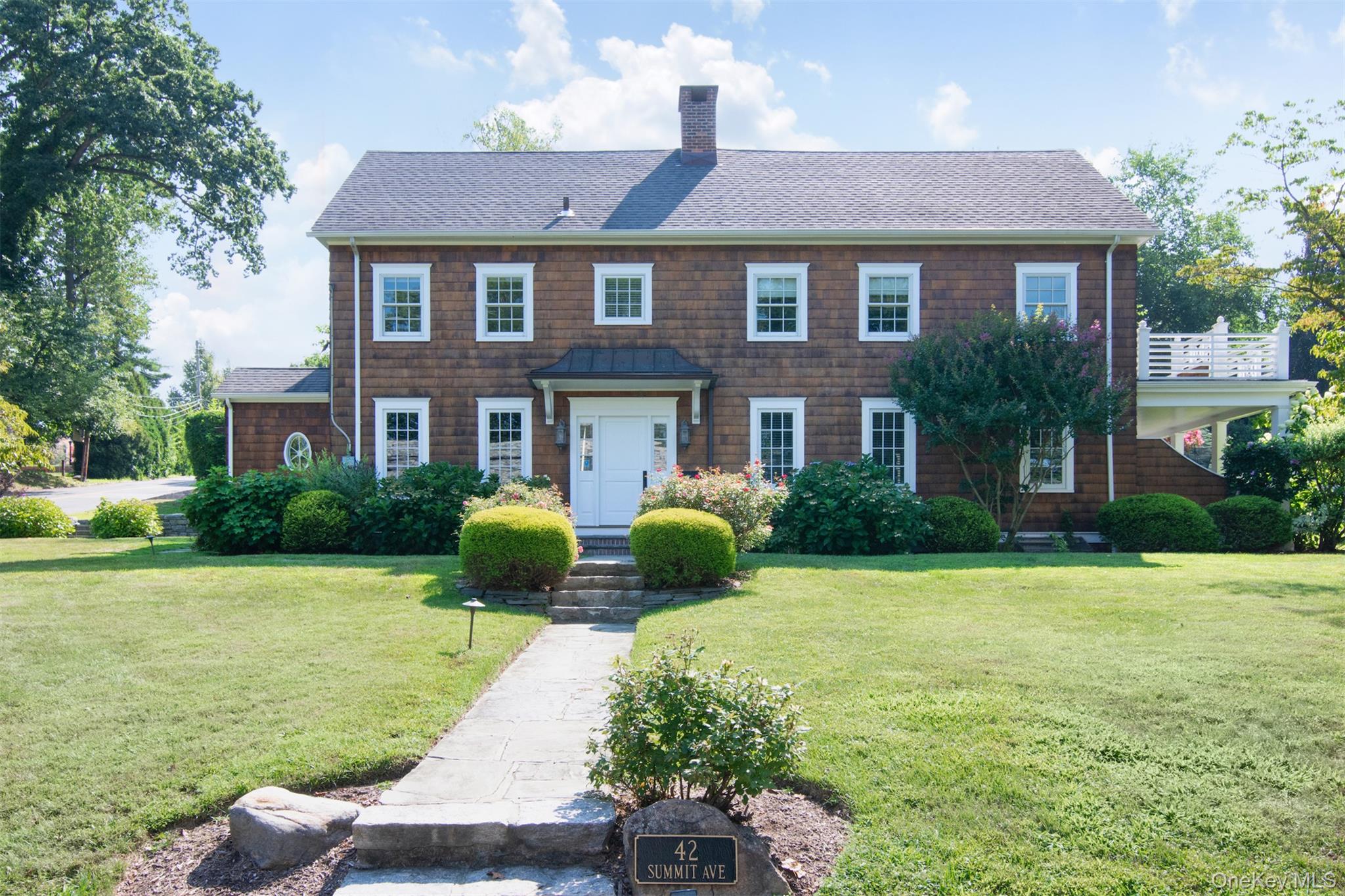 42 Summit Avenue Bronxville, NY 10708 - Photo 1 of 33