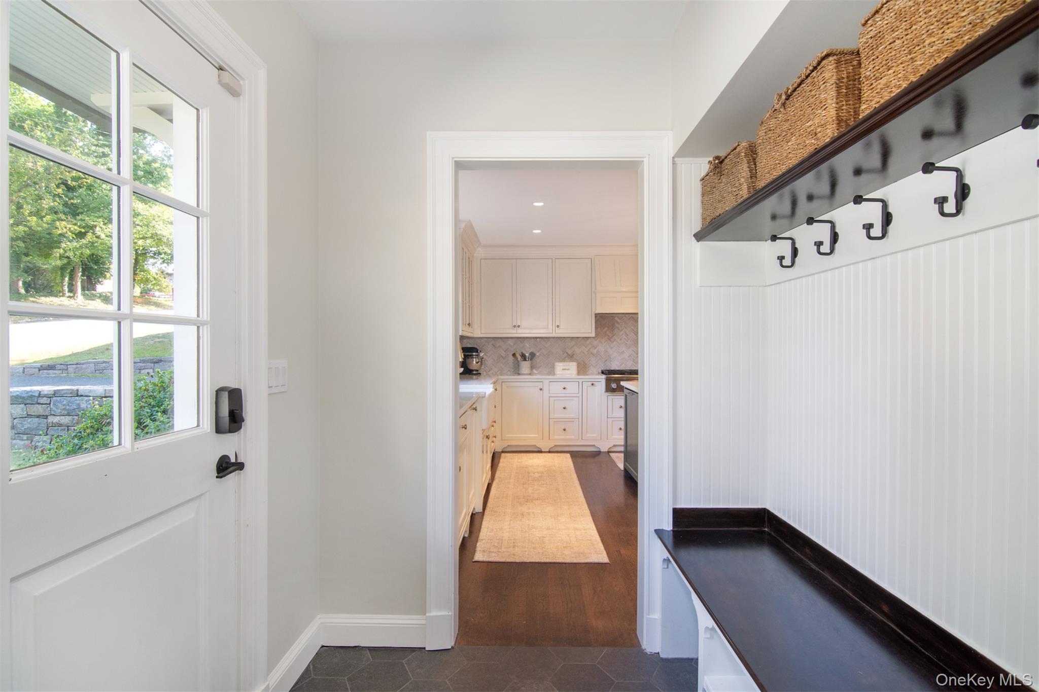 42 Summit Avenue Bronxville, NY 10708 - Photo 15 of 33