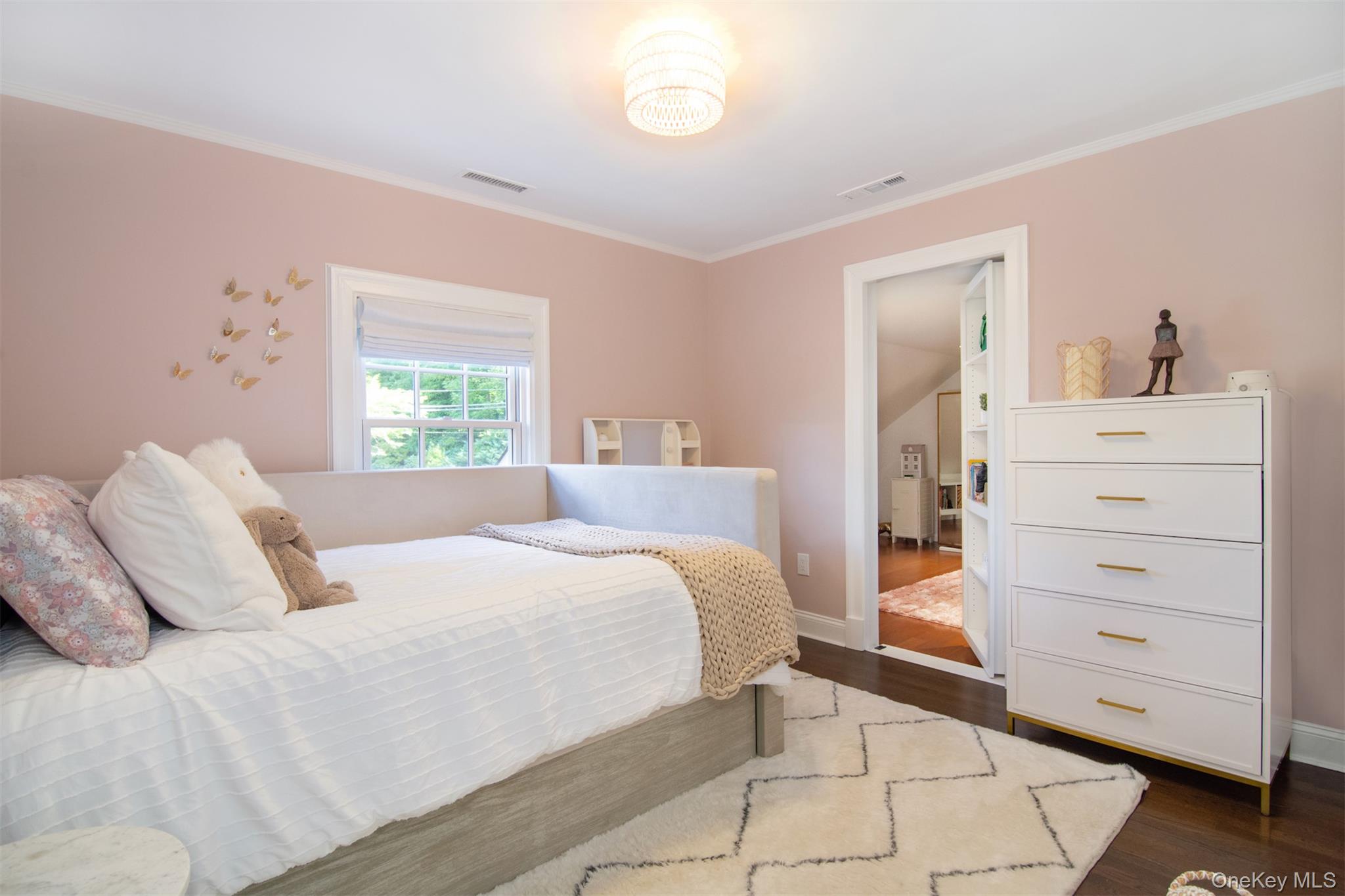 42 Summit Avenue Bronxville, NY 10708 - Photo 20 of 33