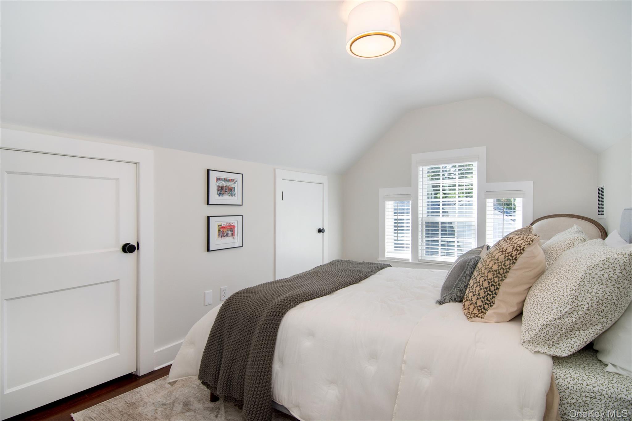 42 Summit Avenue Bronxville, NY 10708 - Photo 26 of 33