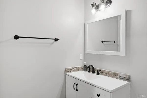 $364,900 | 181 Armistead Lane, Rustburg, VA 24588